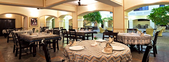 2332/Roop Villas Palace - Nawalgarh 03.jpg